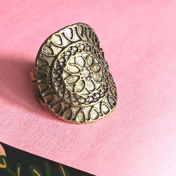 *Clearance* Ladies Aztec Ring (Size 5) - Picture 1 of 4